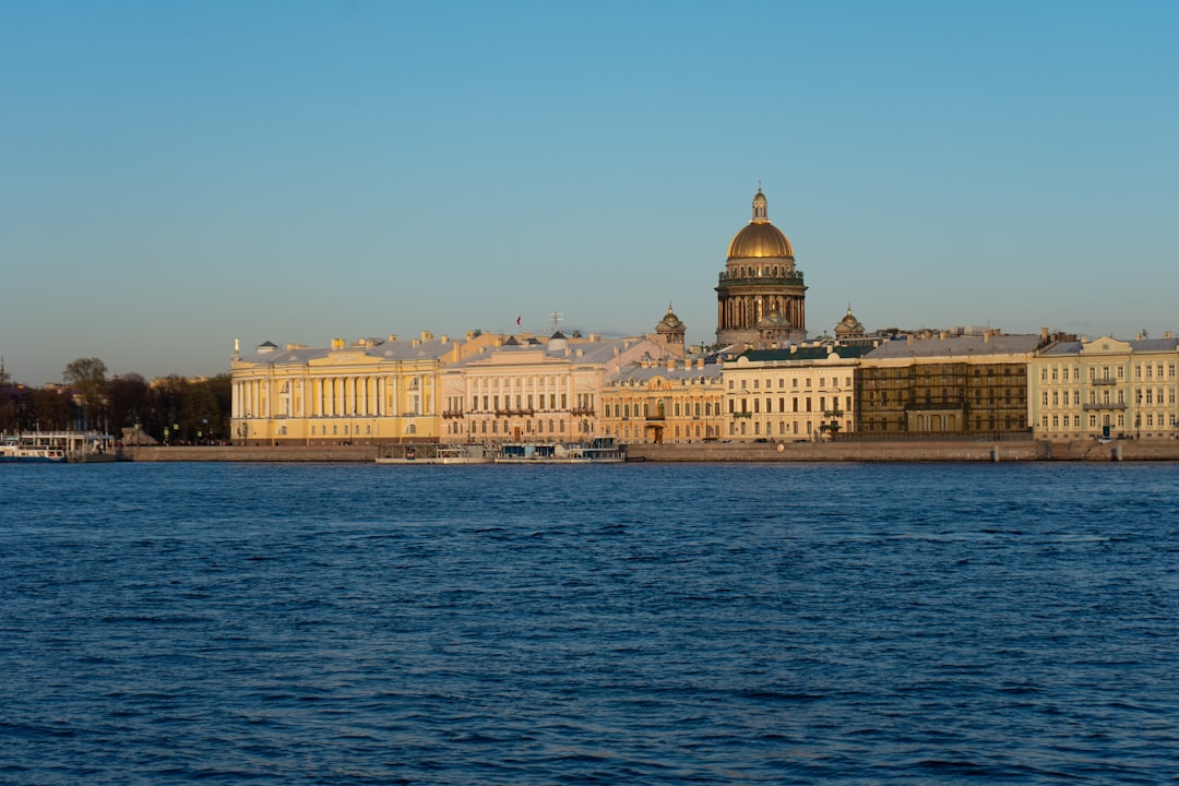 Санкт-Петербург Исаакиевский собор: колоннада и смотровая площадка